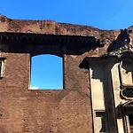 White Suite In Rome